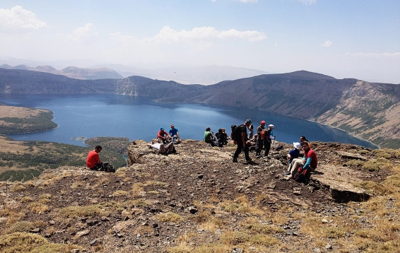 Nemrut-Süphan Mountain Climbing